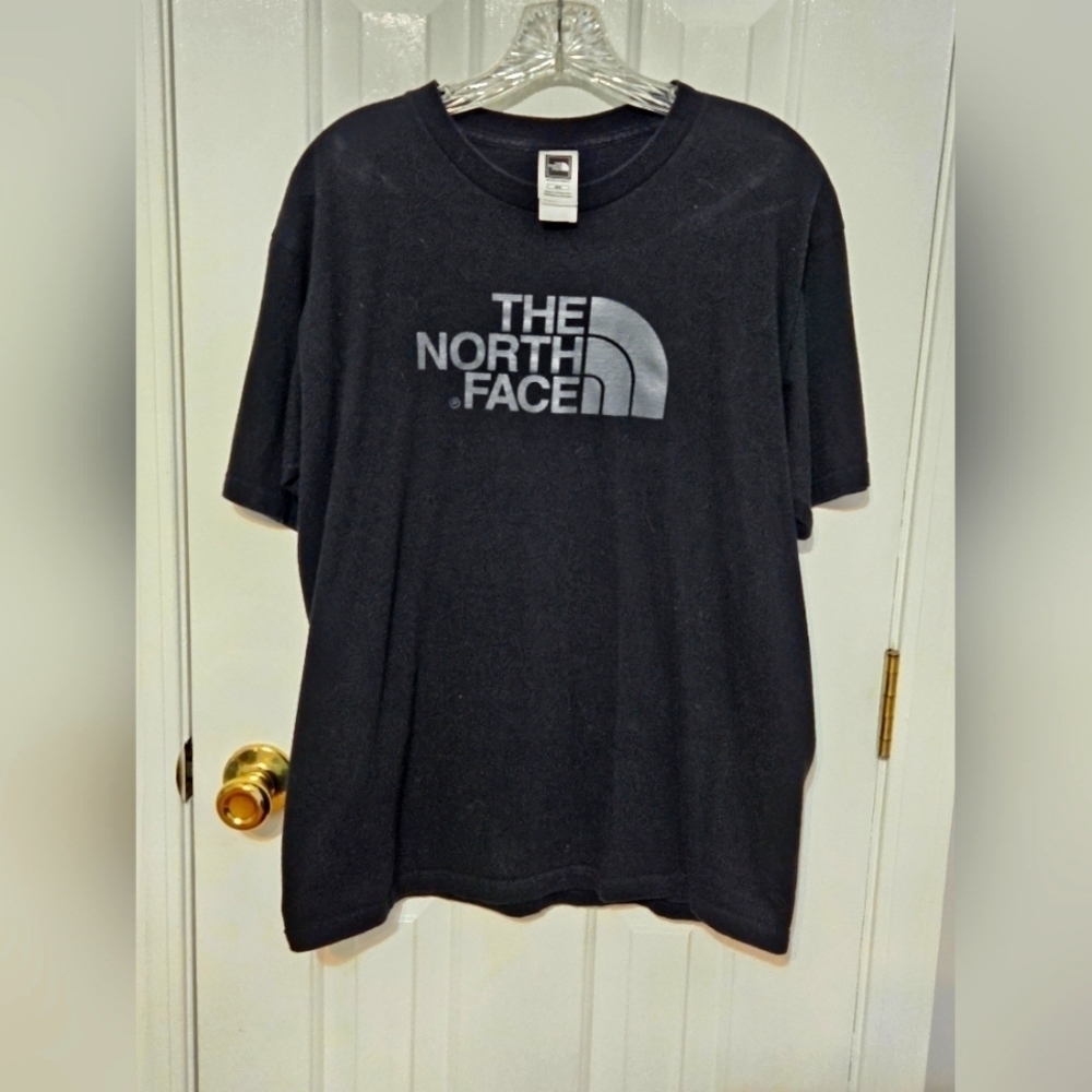 The North Face black T-shirt size Med